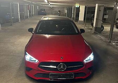 Mercedes-Benz CLA 200 7G-DCT Progressive