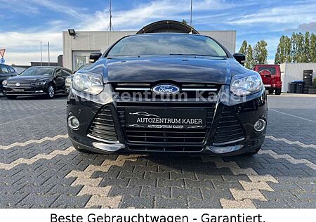 Ford Focus Lim. Titanium*Sitzh.*Klima*Navi*Tempom.*8