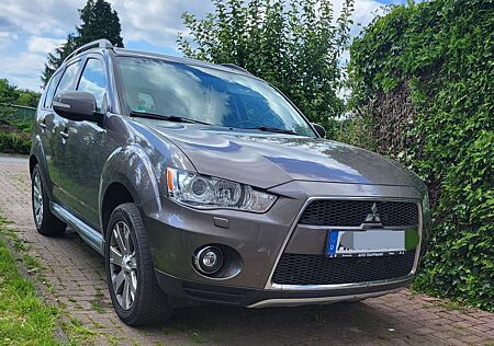 Mitsubishi Outlander 2.2 DI-D ClearTec 2WD Invite
