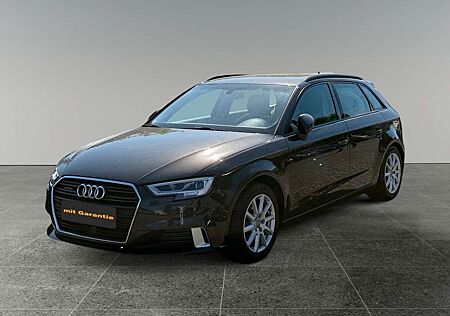 Audi A3 Sportback Quattro S Line 2.0-Navi-Automatik