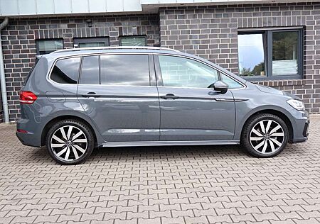 VW Touran Volkswagen Highline DSG/7-Sitzer/AHK/LED/Kamera