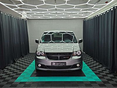 Dodge Grand Caravan GrandCaravan3.6Automatik,7-Sitzer,TÜV/INSP. NEU