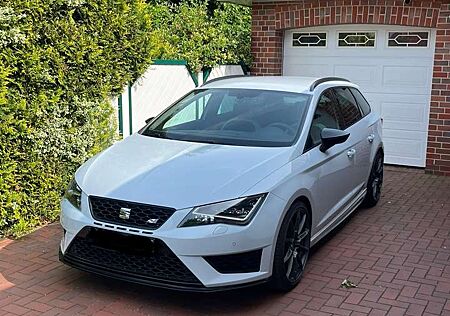 Seat Leon Cupra 290 in Dynamic Grey