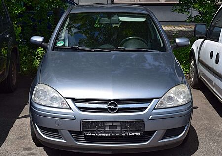 Opel Corsa 5-Türer 1.2 16V Enjoy