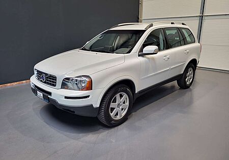 Volvo XC 90 XC90 2.4 D5 Kinetic *Navi| Leder| 7-Sitze*