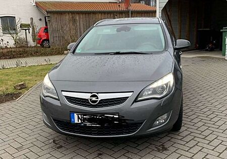 Opel Astra 1.7 CDTI DPF Sports Tourer Sport