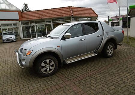 Mitsubishi L200 Intense Doppelkabine 4WD