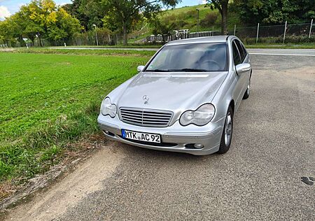 Mercedes-Benz C 180 Elegance