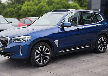 BMW iX3 Baureihe Impressive *PANO*HUD*MEMORY*360°CAM*