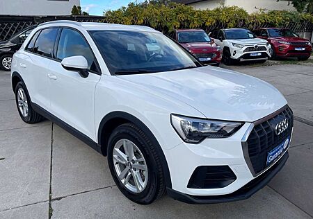 Audi Q3 gebraucht kaufen Audi Q3 35 2,0 TDI Automatik/Navi/Klima/ACC/LED/AHK