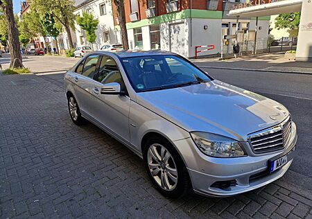 Mercedes-Benz 180 C180 CGI