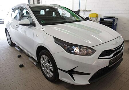Kia Cee'd Ceed / SW 1.0 Vision SHZ - DAB - LED