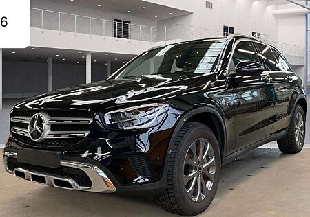Mercedes-Benz GLC 300 e 4M LED 18" FahrAss+ VirtCockp Kamera
