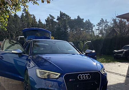 Audi RS3 8 V Sportback S tronic