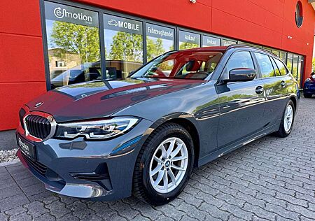 BMW 320 d Touring Steptronic*DAB*HiFi*Leder*AHK*