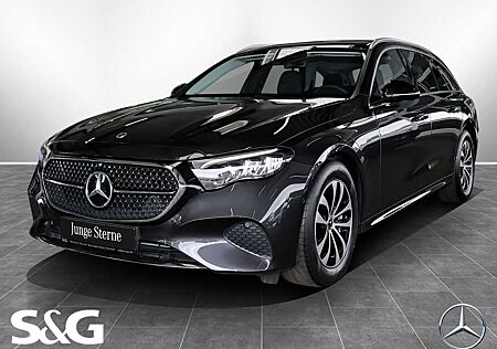 Mercedes-Benz E 200 T DISTRONIC+HEADUP+TOTWINKEL+CARPLAY+17"