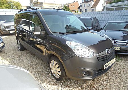 Opel Combo D Kasten L2H1 2,4t.AHK,Klima,Erdgas!!!