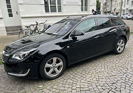 Opel Insignia 2.0 CDTI 4x4 Sports Tourer Aut. Business