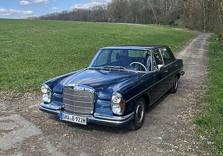 Mercedes-Benz 300 SEL 3.5