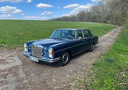 Mercedes-Benz 300 SEL 3.5