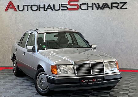 Mercedes-Benz E 200 Automatik S-Dach 1.Hand Rostfrei Originalzustand