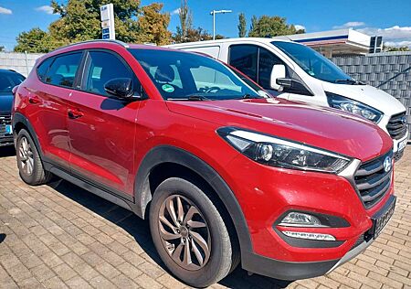 Hyundai Tucson blue Passion 2WD Assist DAB AHK