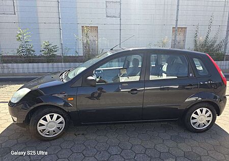 Ford Fiesta 1.4 Ghia 1st
