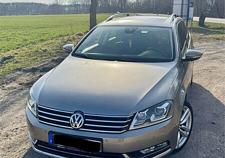 VW Passat Variant Volkswagen „nur bis 5.05. für 12000€“Highline *ACC, DC