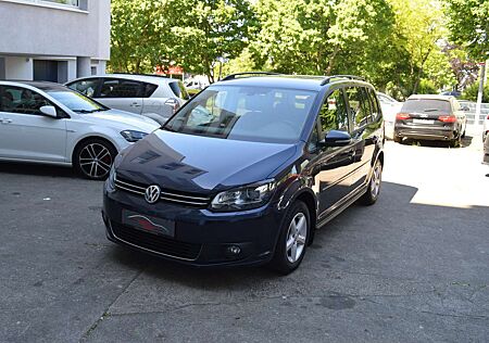 VW Touran Volkswagen 1.6 TDI DPF BlueMotion Technology DSG Comfortline