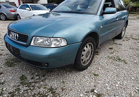 Audi A4 /116PS/AHK/Klima/