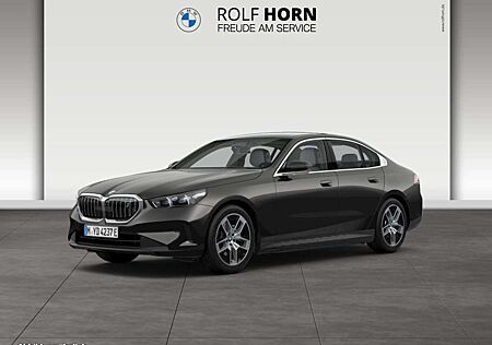 BMW i5 eDrive40 Navi Pano harman/kardon RfKam HeadUp