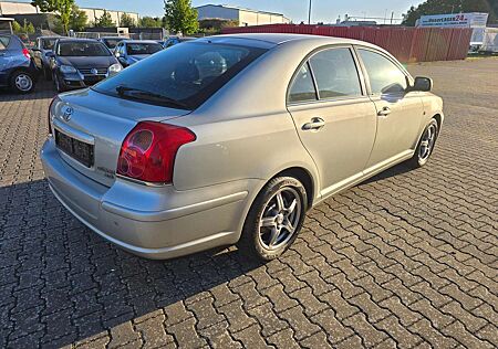 Toyota Avensis 2.0 Sol Liftback