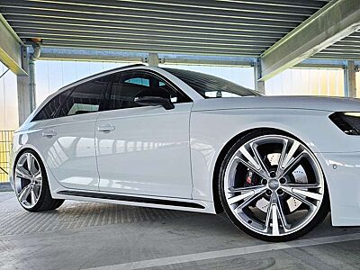 Audi RS4 RS4 LASER HEAD-UP 360KAM RS DYN 280km/h B&O PANO