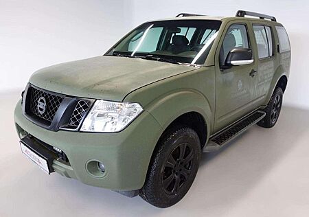 Nissan Pathfinder 2.5 dCi 3T 4X4 Klima Standheizung AHK