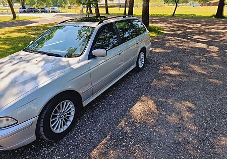 BMW 523i 523 touring