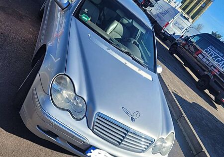 Mercedes-Benz C 180 Avantgarde