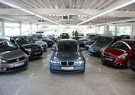 BMW 316i 316 Touring *Scheckheft* *PDC* *KlimaAuto*