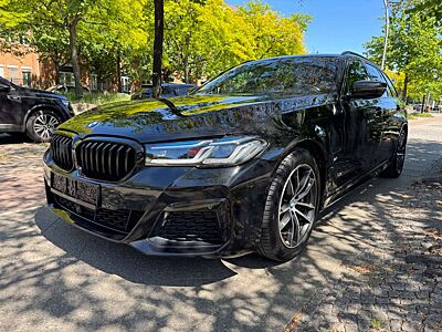 BMW 530 E Touring  M Sport Kamera-Leder