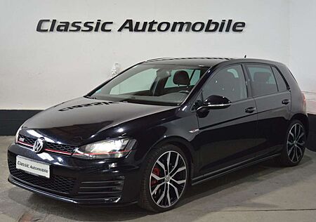 VW Golf Volkswagen VII Lim. GTI Performance BMT