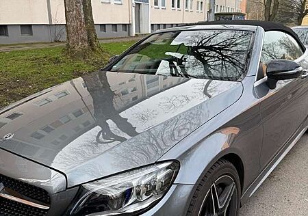 Mercedes-Benz C 300 Cabrio 9G-TRONIC AMG Line