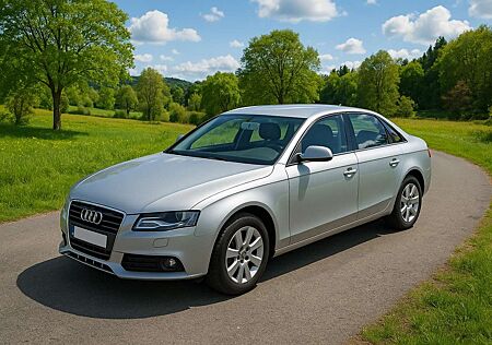 Audi A4 1.8 TFSI Attraction TÜV 03.26