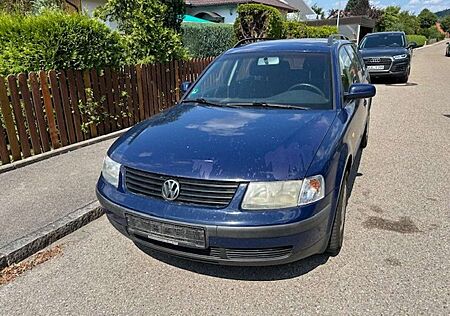 VW Passat Variant Volkswagen 1.8 CL