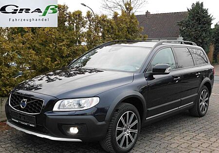 Volvo XC 70 XC70 D5 AWD * 1.Hd/Unfallfrei/MwSt. auswb./DE *