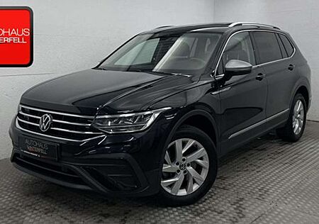 VW Tiguan Allspace Volkswagen 2.0 TDI 4M 7SITZ+PANO+AHK+STANDH