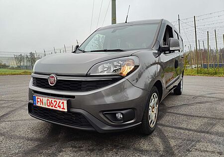 Fiat Doblo SX Maxi Kombi / NAVI / KAMERA / 5 SITZER