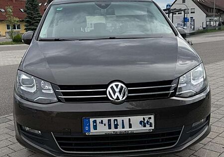 VW Sharan Volkswagen Diesel 2.0 TDI (BlueMotion Technology)