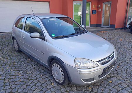 Opel Corsa 1.2 16V Sport