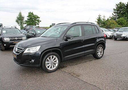 VW Tiguan Volkswagen 2.0 TDI 4 MOTION KLIMATR SHZ PDC XENON