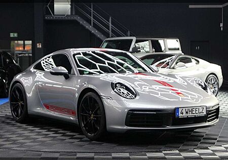 Porsche 992 Carrera Coupé NAVI / PDC / AUTOMATIK