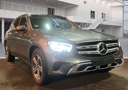 Mercedes-Benz GLC 300 d 4Matic*PANO*LED*BURMESTER*AMBIENTE